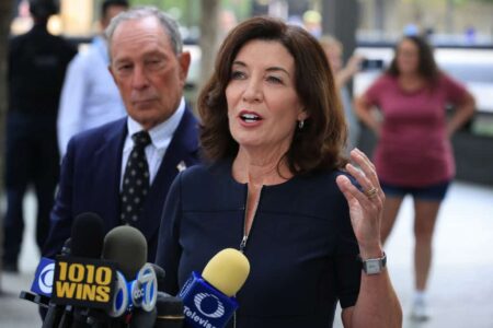 New York Supreme Court Strikes Down Gov Hochul's Mask Mandate