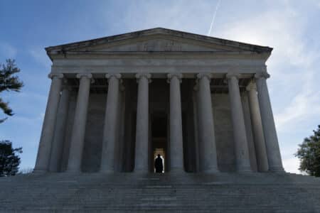 The Supreme Court listens to oral arguments on vaccine mandates for large businesses