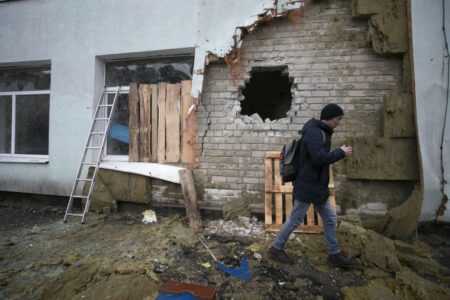 Biden convinced Russia WILL invade Ukraine as world watches 'rapidly escalating crisis' intensify