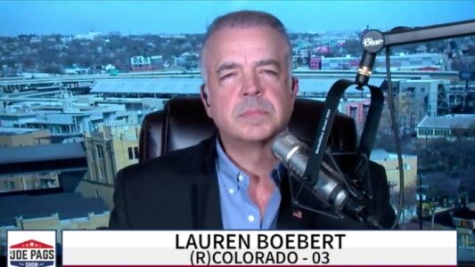EXCLUSIVE: Pags Talks with Lauren Boebert After Biden’s State of the Union Showdown