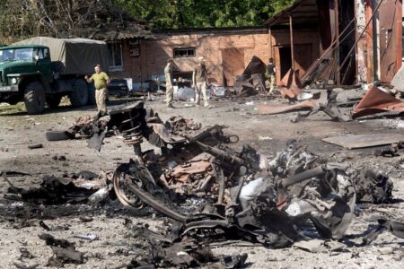 Russian Troops Experiencing ‘Extraordinary’ Casualty Rates, Begin to ‘Purge’ Commanders