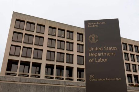 Stock Price Plunge on Uber, Lyft and Doordash over New Labor Department Rule