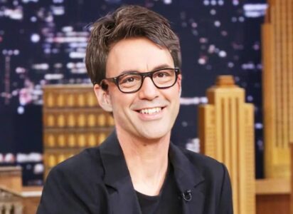 Joe Rogan asks to take Rachel Maddow's job if Elon Musk buys MSNBC