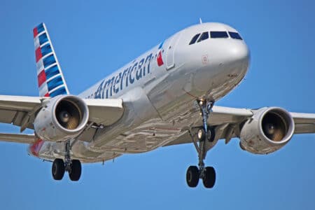 American Airlines Passengers Panic as Plane Appears to ‘Flood’ in Midair