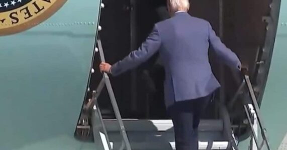 Biden Leaves St. Croix En Route to Camp David For Another Vacation – Biden Has Spent 575 Days – 40% of His Presidency on Vacation (VIDEO)