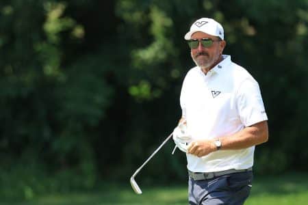 Golf legend takes swing at 'No Kings' protesters while mocking Biden autopen