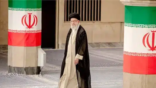 A Travesty: Major Newspapers Eulogize Iran's Ayatollah as Cultured Religious Leader