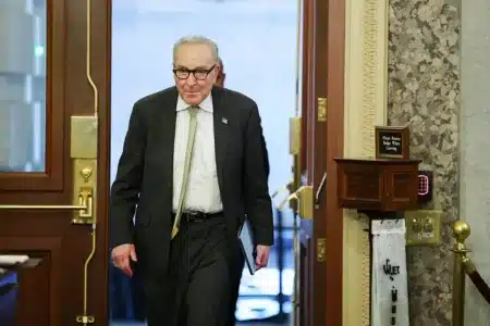 NY Republicans Challenge Schumer on Border Crisis, DHS Budget as He Exits Meeting