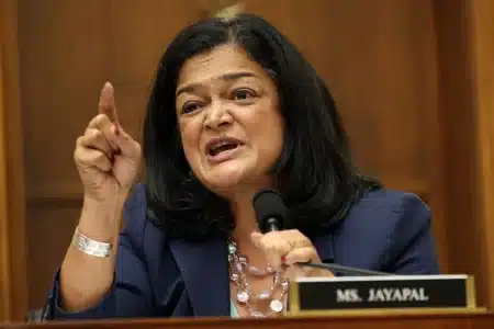 Congresswoman Admits to Working With International Partners on Cuban Oil Shipments