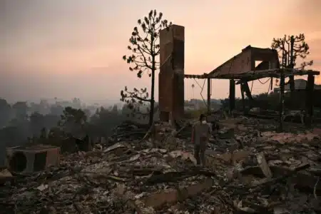 California Sued Over Allegedly Hidden Messages About Pre-Fire Smoke Alerts in Palisades Blaze