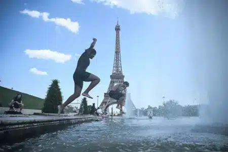 Paris Official Blames America for Deadly Heatwave as Death Toll Tops 1,300