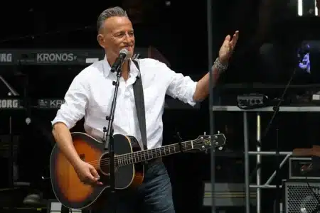 Bruce Springsteen Defines Love of Country as Standing up to Trump and ‘Critical Patriotism’
